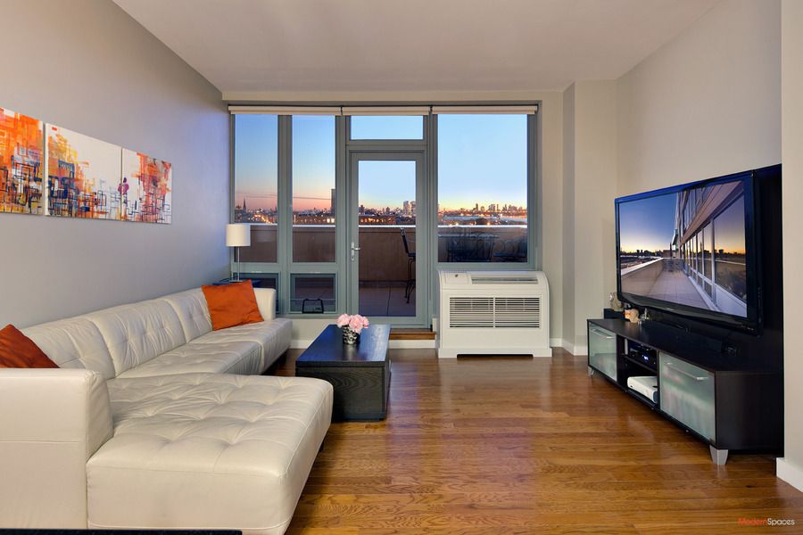 One Hunters Point 549 Borden Avenue Long Island City condos for